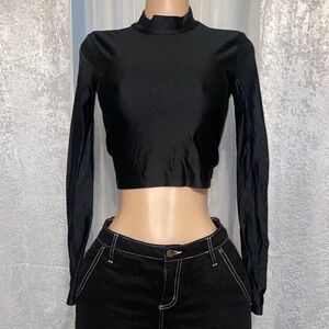 Sleeve Crop Top
